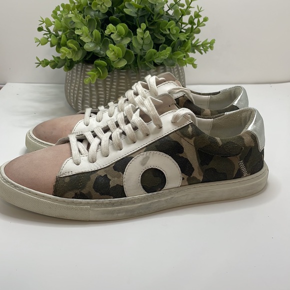 Oliver Cabell Camo Low Top Sneakers size 38 (7) main image 8
